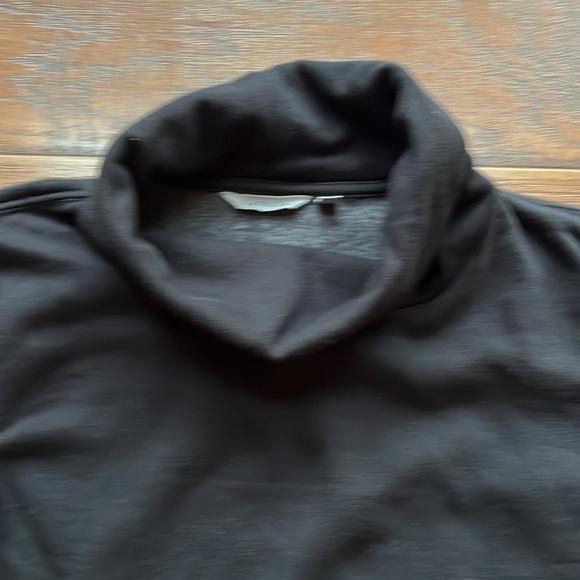 Athleta Sweatshirt - Size Small - Picture 3 of 10